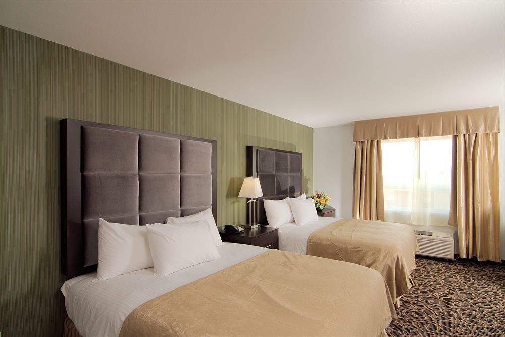 Paradise Inn And Suites Redwater Kültér fotó